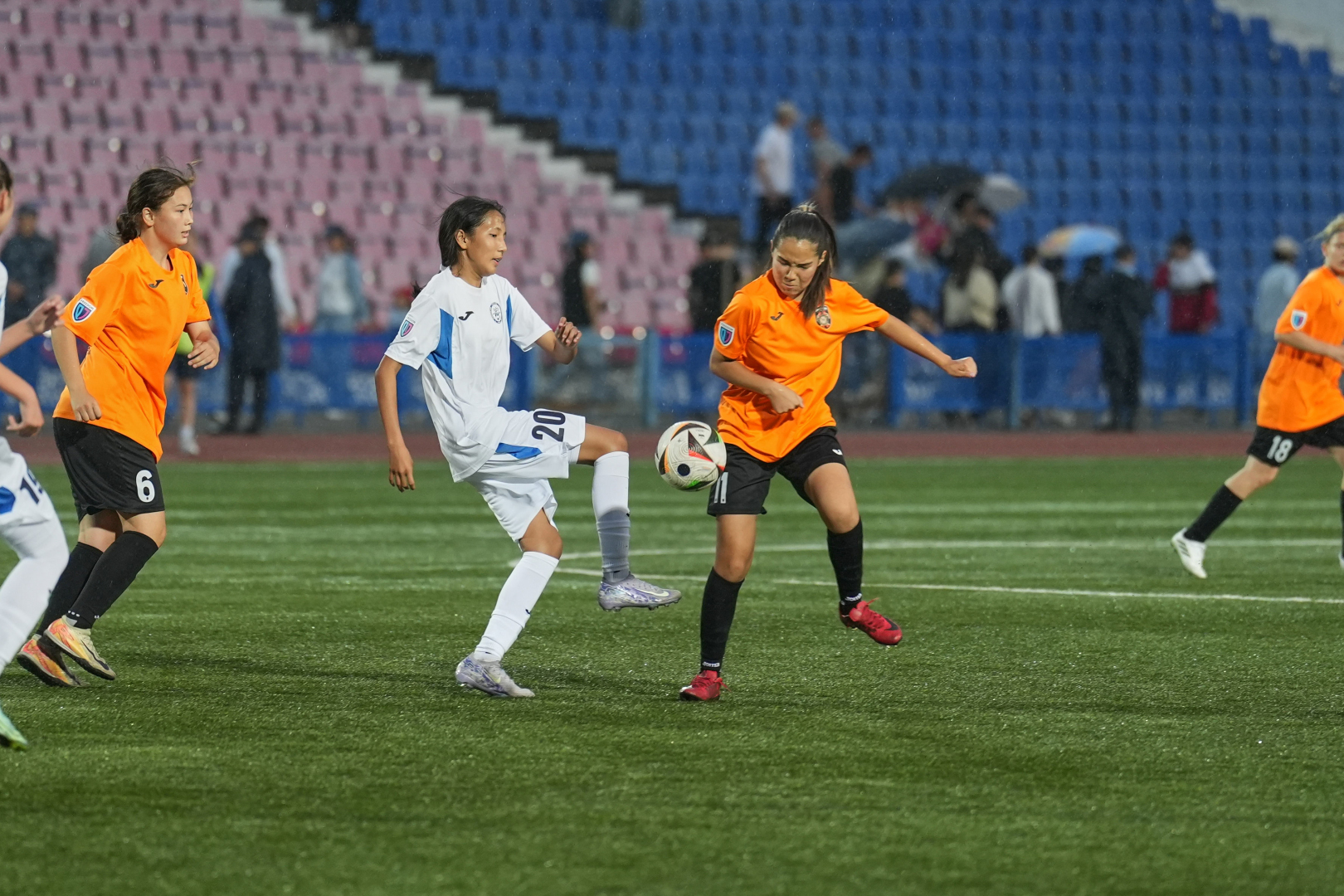 В Павлодаре стартовал первый в истории девичий сезон QJ League