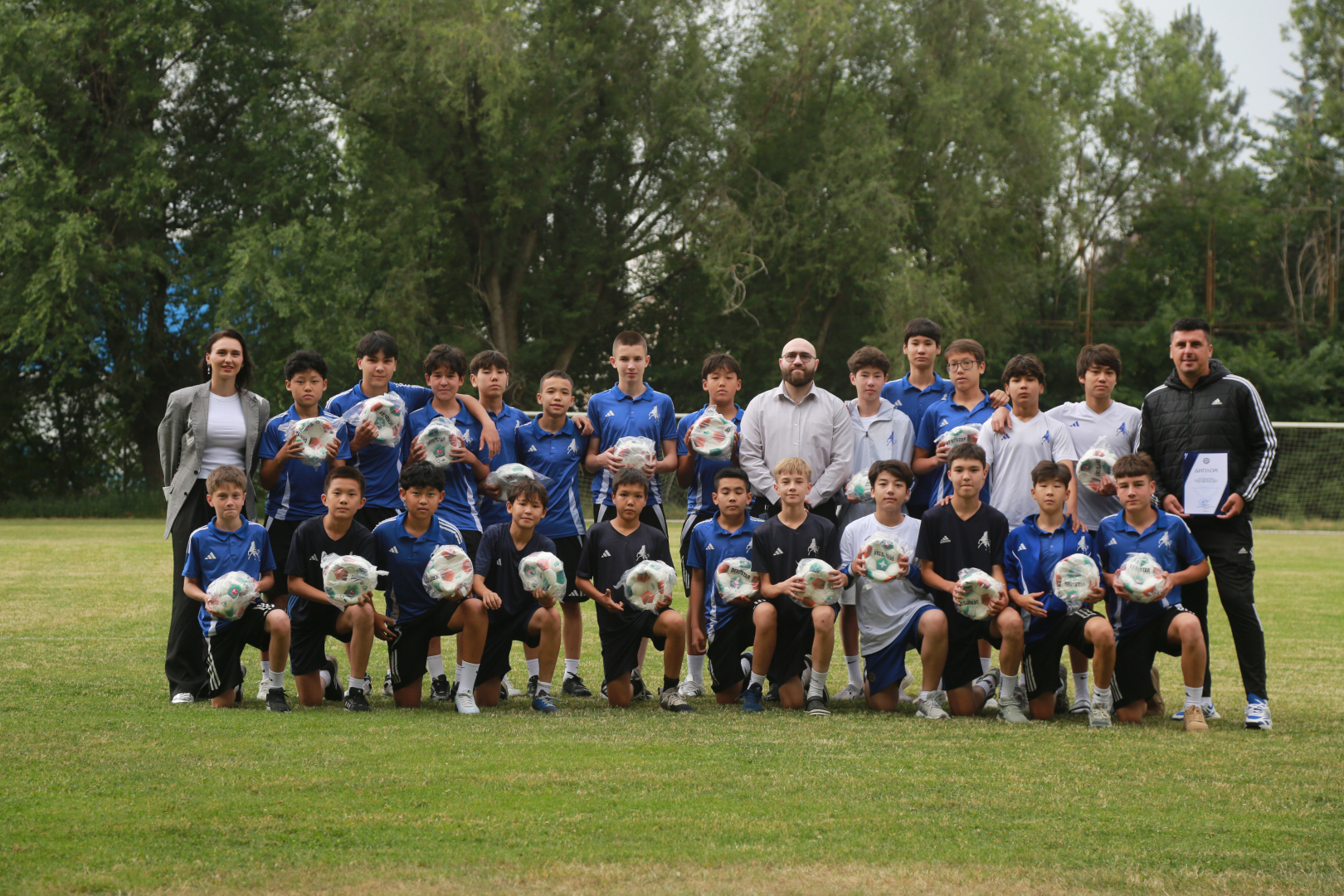 В рамках проекта «KFF Grassroots Awards» награждена футбольная школа «Mustang»