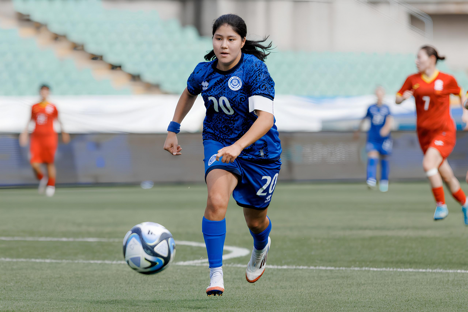 Amina Bibosynova: “I aim to win the Champions League and get the 'Golden Ball'