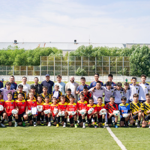 В рамках проекта «KFF Grassroots Awards» награждена столичная футбольная школа EL Clasico