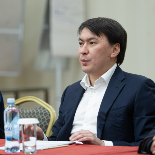 ҚФФ президенті Марат Омаров ұлттық құрамамен кездесті
