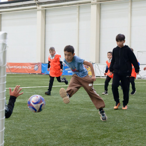 Over 100 Children Join UEFA Grassroots Week in Astana