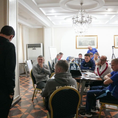 УЕФА-ның «А» санатындағы бапкерлерді оқыту қорытынды курсы өтті