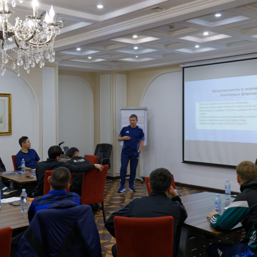 Астанада УЕФА «С» санатына бапкерлерді оқыту курсы өтті