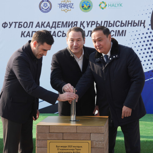 Таразда заманауи футбол академиясының іргесі қаланды