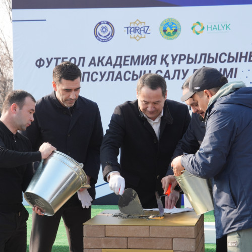 Таразда заманауи футбол академиясының іргесі қаланды