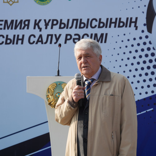 Таразда заманауи футбол академиясының іргесі қаланды