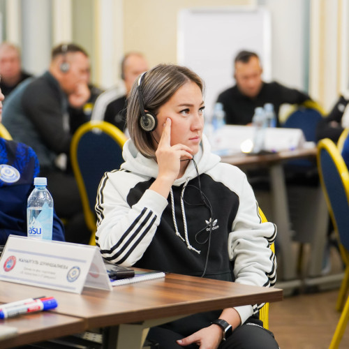 Астанада әйелдер командаларының бапкерлеріне арналған физикалық дайындық семинары басталды