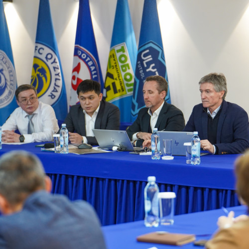 УЕФА өкілдері Қазақстандағы стадион жобаларымен танысты