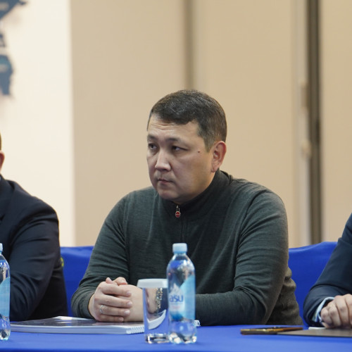 УЕФА өкілдері Қазақстандағы стадион жобаларымен танысты