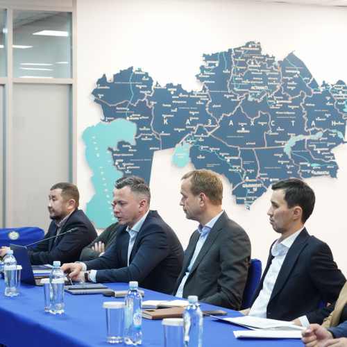 УЕФА өкілдері Қазақстандағы стадион жобаларымен танысты