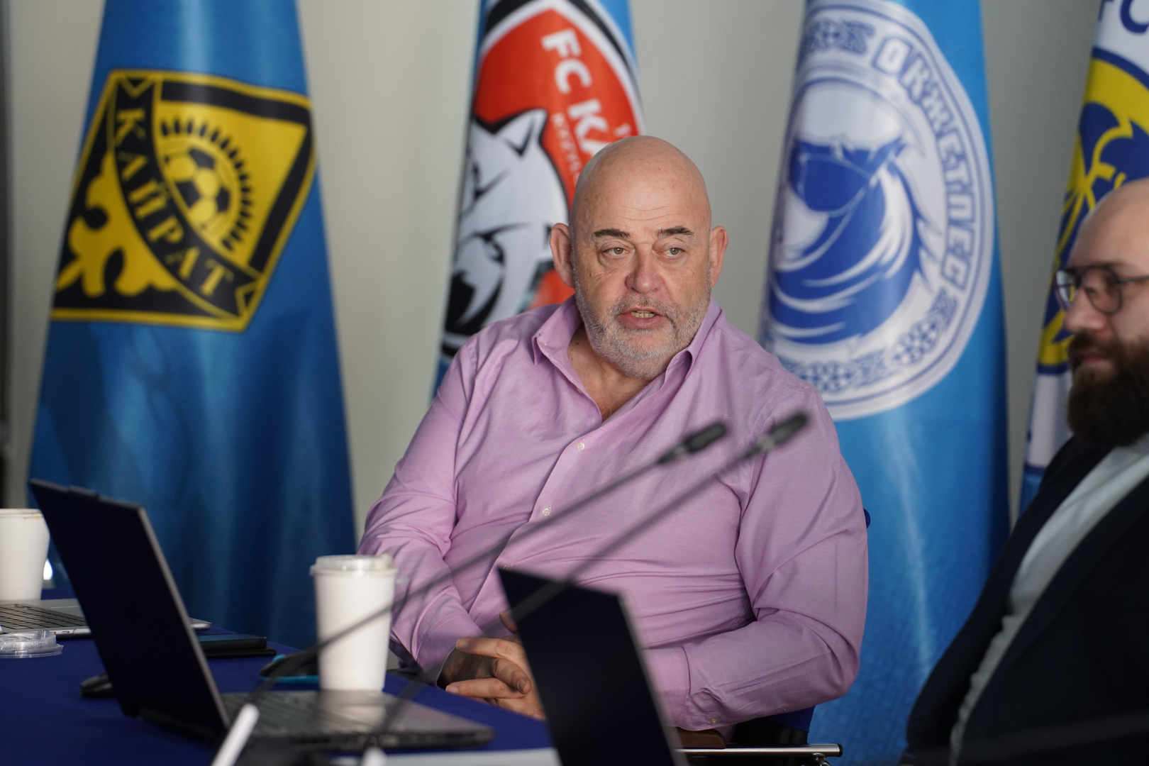 Лес Хоуи: «ҚФФ бағдарламалары Еуропаның үздік тәжірибелеріне сәйкес келеді»