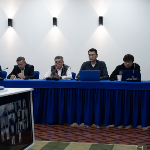 ҚФФ кәсіби клубтар арасында жарыстар өткізу дирекциясының жаңа жетекшісі клуб өкілдерімен онлайн-кездесу өткізді