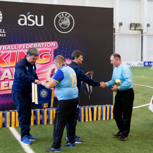 Елордада Walking Football Challenge «Астана Аңыздары» турнирі өтті