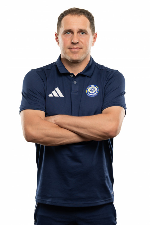 Дмитрий Карпов